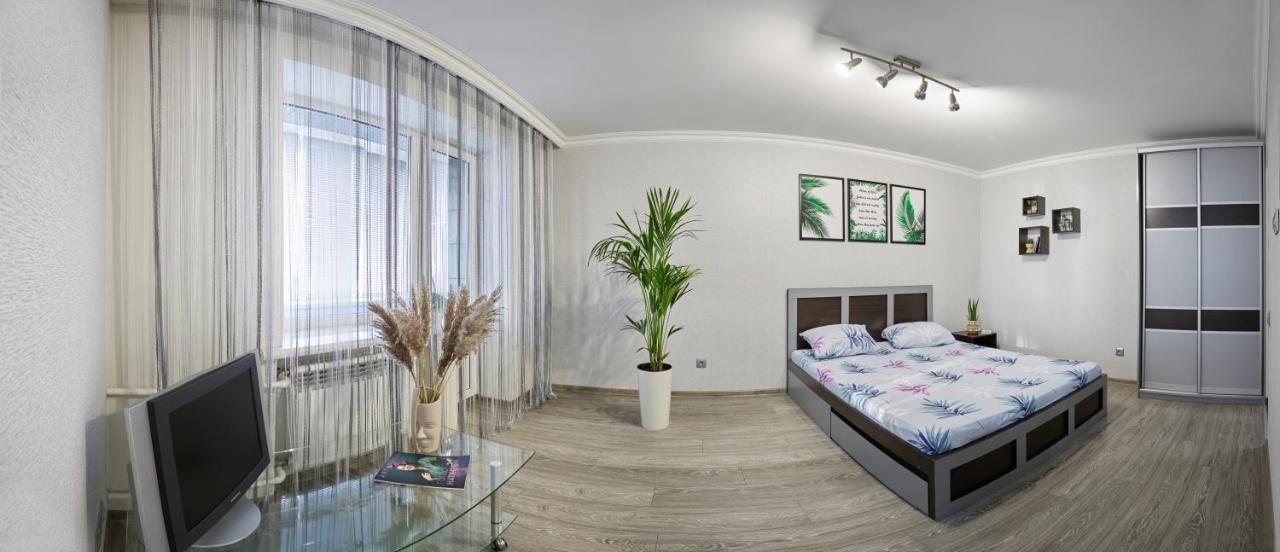 Babylon Apartments On Chornovola Rivne Dış mekan fotoğraf