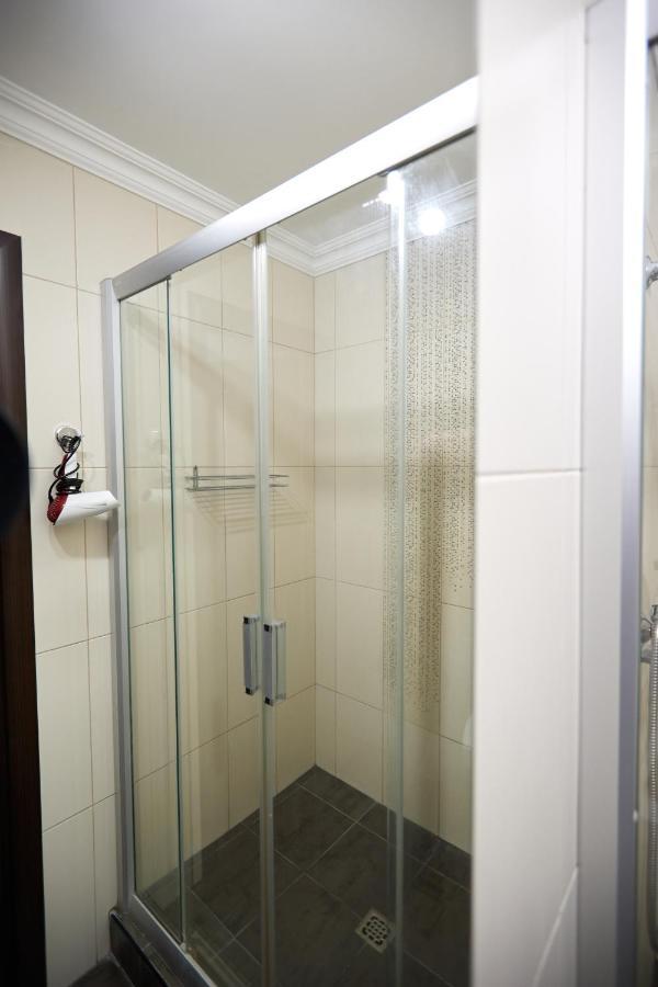 Babylon Apartments On Chornovola Rivne Dış mekan fotoğraf